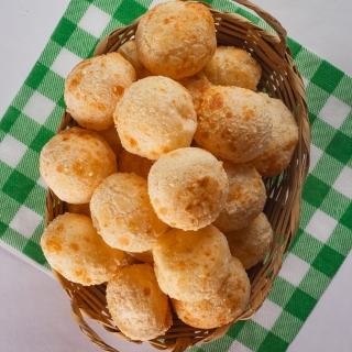Pão de queijo gourmet Pão de queijo para revenda Pão de queijo congelado Pão de queijo gourmet Pão de queijo artesanal Pão de queijo direto da fábrica